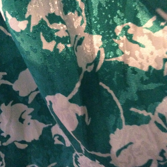 Vintage Green and White Floral Dress, Made in USA - Picture 10 of 14